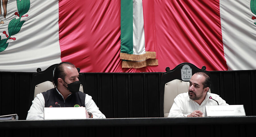 FOTO 1 BOL028 CONGRESO 13 OCTUBRE 2021