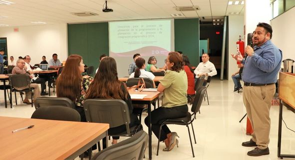 330286048_2135659136631980_22109812980137276_n