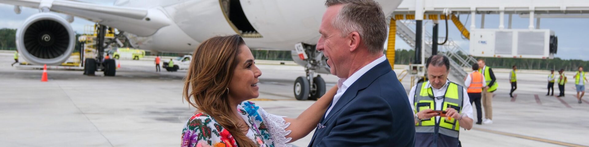 PHOTO-2024-12-12-17-59-44-2-scaled